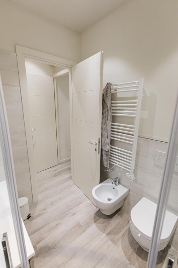 Rooms Libertyhouse Firenze Bagian luar foto
